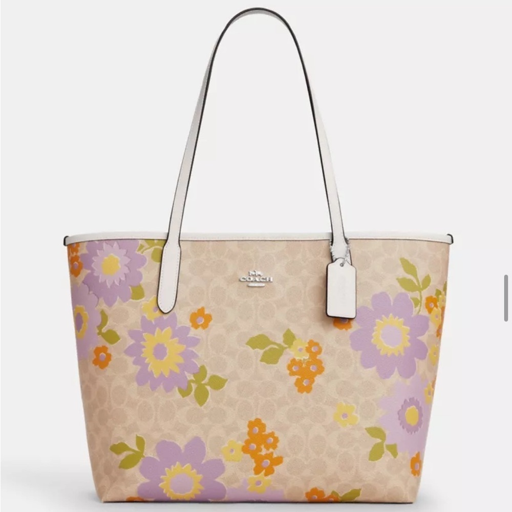 New Coach Floral Tote Bag City Tote Bag In Signature Canvas With Floral Print - Picture 2 of 12